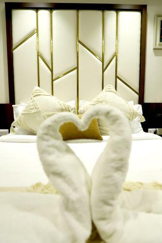 Hotel Grand Girdhar