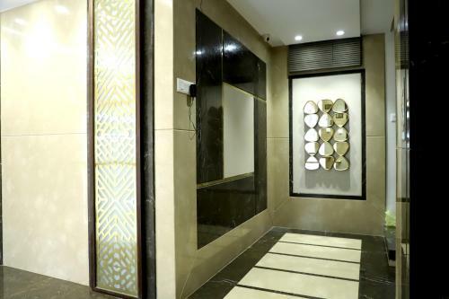 Hotel Grand Girdhar