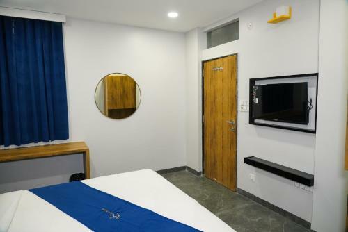 Hotel Cherry Stay Hello Homz Luxuria