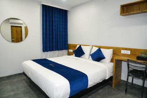 Hotel Cherry Stay Hello Homz Luxuria