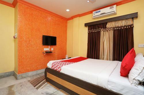 Hotel Oyo 10079 Rainbow Guest House