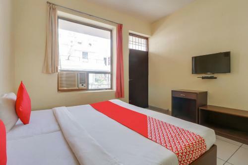 Oyo 78883 Flagship Hotel Sinjara Paradise