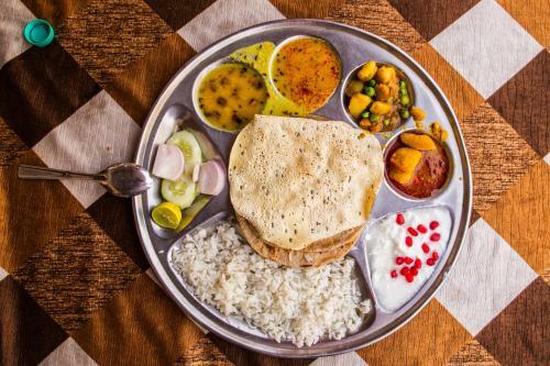 Hotel Oyo 36200 Murli Guest House