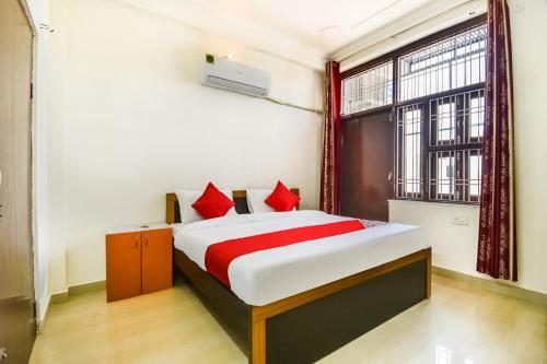 Oyo 66345 The Hotel Utkarsh Heritage