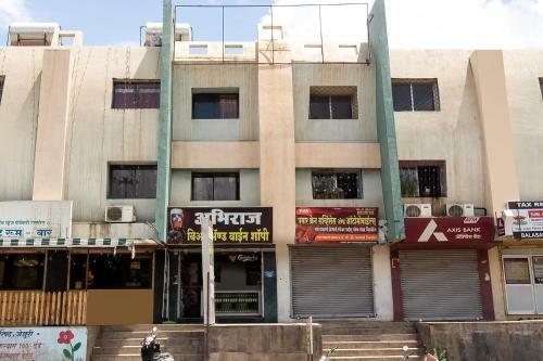 Hotel Oyo 40788 Shree Sidhi Lodging
