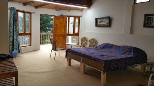 Hotel Resort With Mesmerizing Mountain Views & Pine Trees
