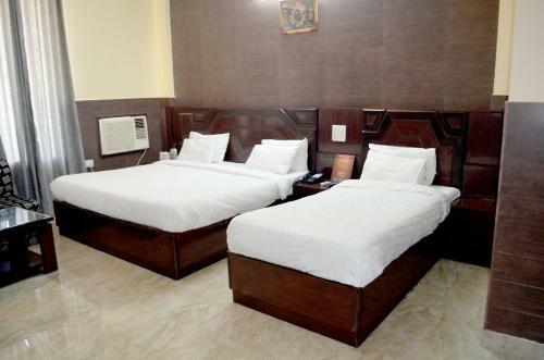 Capital O 4747 Imperial Hotel Katra