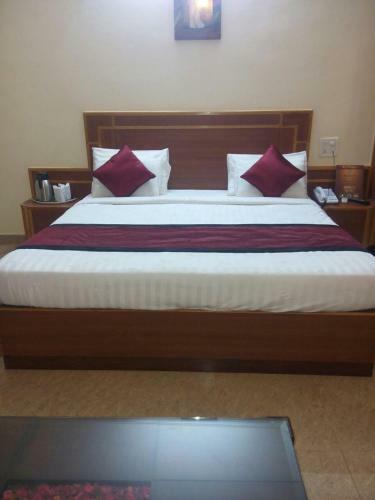 Capital O 4747 Imperial Hotel Katra