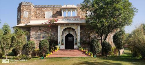 Hotel Sultan Bagh Ranthambhore- An Ethnic Camp Resort