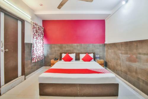 Oyo 45055 Hotel King's Palace