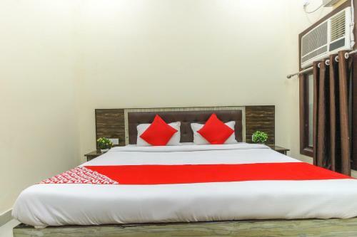 Oyo 63728 Hotel Yamuna Vilas