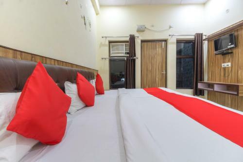 Oyo 63728 Hotel Yamuna Vilas