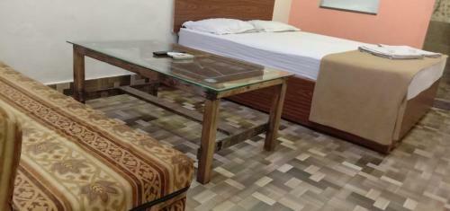 Hotel Kathiyawadi Gujarati Park View Matheran