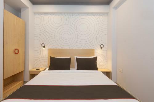 Hotel Oyo 80121 Collection O Roshan's Inn