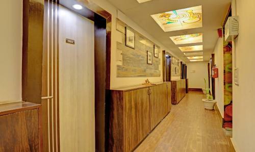 Hotel Treebo Trend Vivaan New Delhi