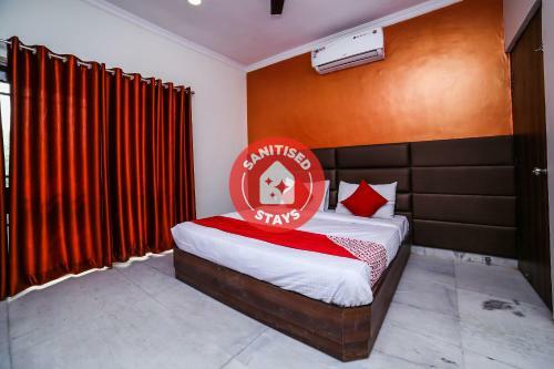 Oyo 26589 Hotel Royal Town