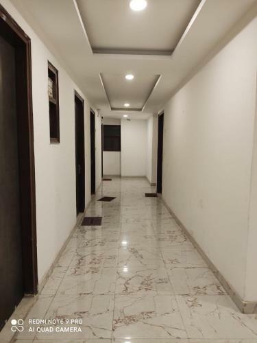 Hotel Prince Plaza Near Igi