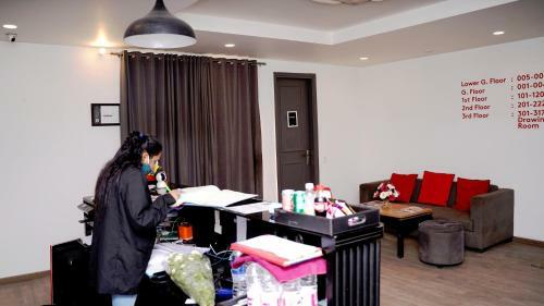 925 Hotels 002 Chattarpur Enclave