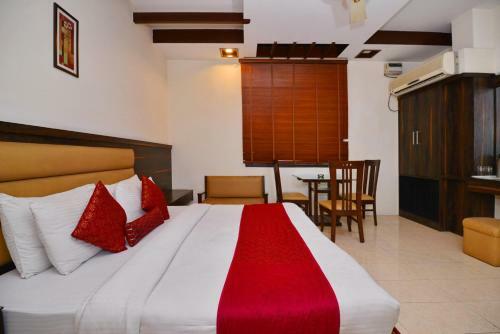 Hotel Baba Deluxe - New Delhi Railway Station