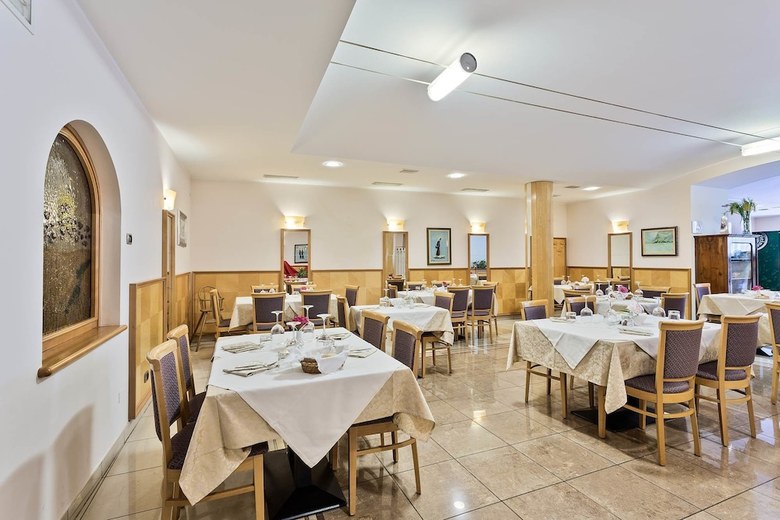 Hotel Due Laghi