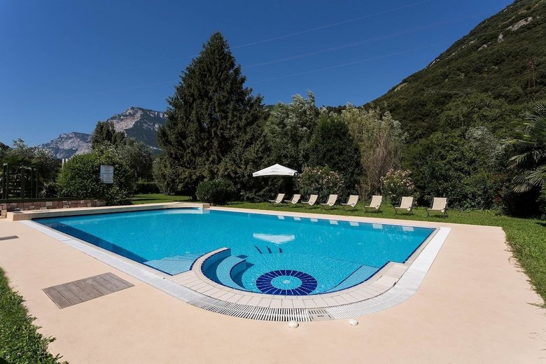 Hotel Due Laghi