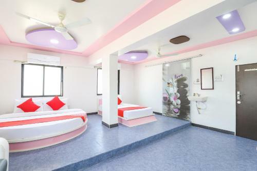 Oyo 69018 Hotel Jet Inn