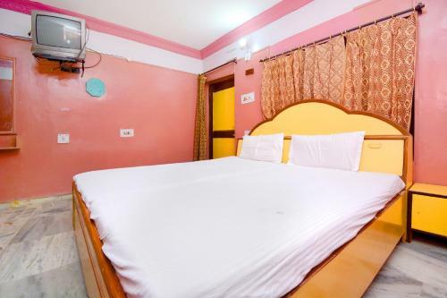 Hotel Spot On 37861 Locham Guest House