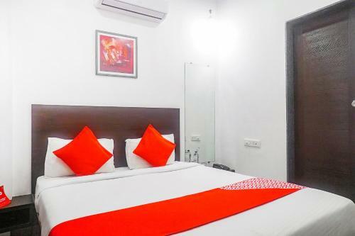 Hotel Oyo 15741 Z Inn
