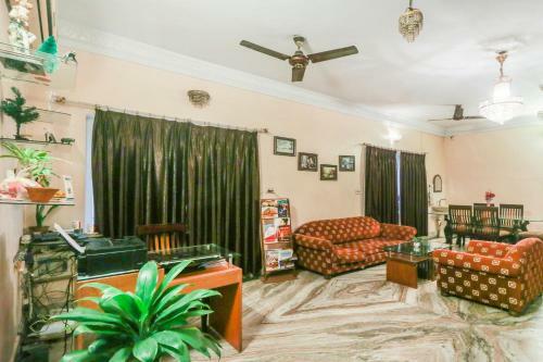 Hotel Oyo 67454 London Rooms