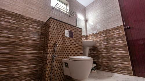 Hotel Woodside Residency