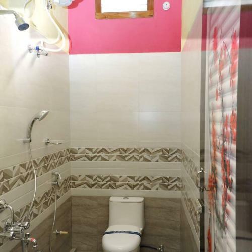 Lakshmi Service Apartment