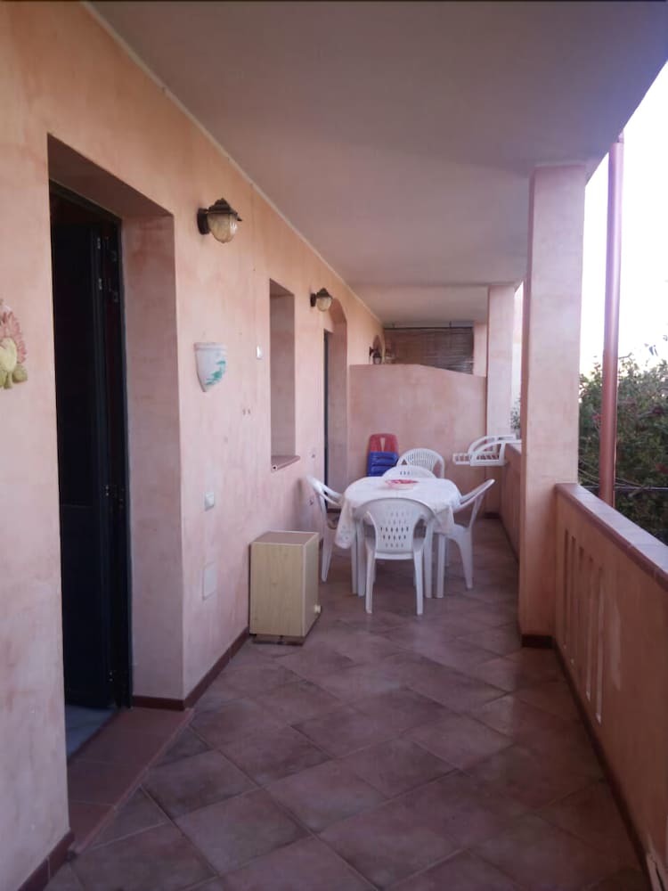 Bed & Breakfast Sa Domu Sarda