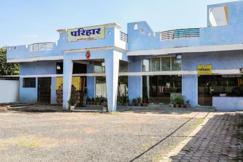 Hotel Spot On 49277 Parihar Mangalik Parisar