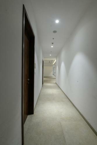 Hotel The Regal Banquets & Rooms