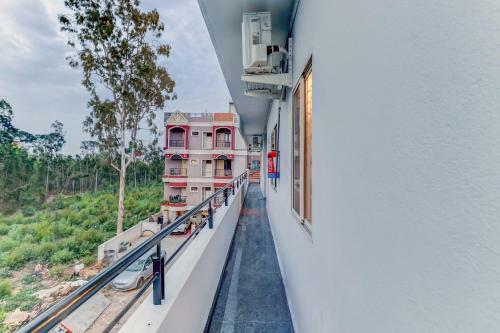 Hotel Oyo Silverkey Executive Stays 44246 Galaxy Inn