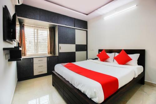Hotel Oyo 42887 Tenneti Towers