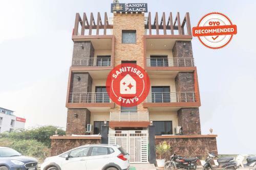 Hotel Collection O 50154 Sangvi Palace