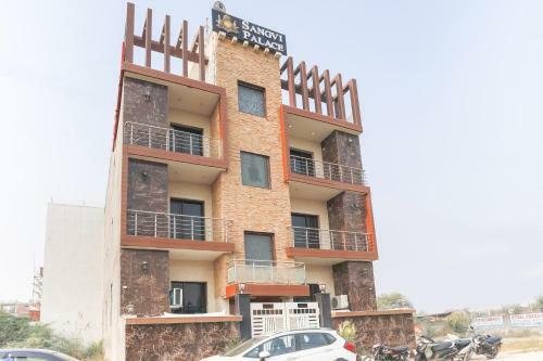 Hotel Collection O 50154 Sangvi Palace
