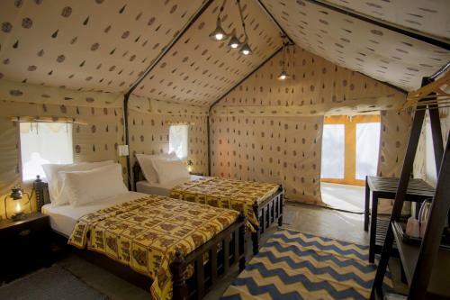 Hotel Dev Bhoomi Farms & Cottages