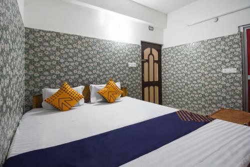Hotel Oyo 74949 Grover International