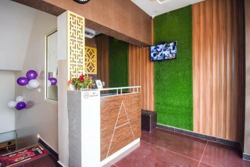 Oyo 70744 Hotel Atharv