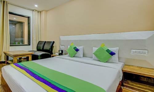 Treebo Trend Hotel Black Diamond