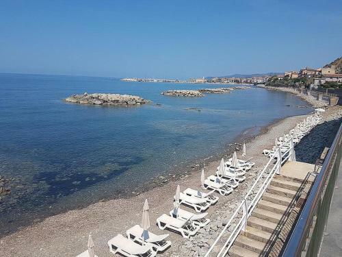 Acciaroli Villa Sleeps 3 Air Con
