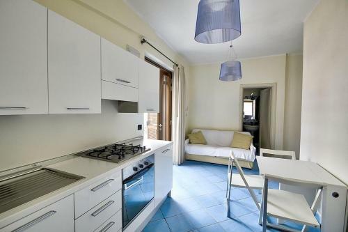 Acciaroli Villa Sleeps 3 Air Con