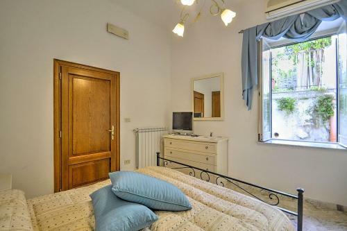 Amalfi Villa Sleeps 5 Air Con Wifi