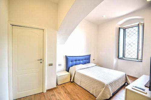 Amalfi Apartment Sleeps 4 Air Con Wifi