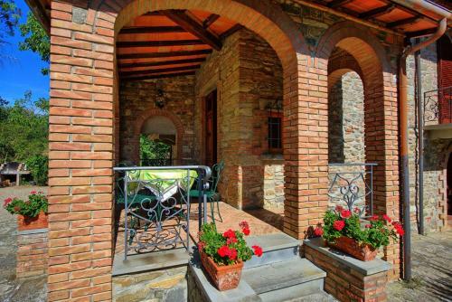 Ambra Villa Sleeps 8 With Pool And Wifi