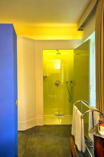 Annone Di Brianza Villa Sleeps 21 With Pool And Air Con