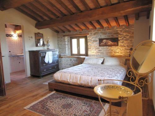 Scenic Villa In Apecchio With Swimming Pool