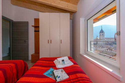 Sun House Apartments